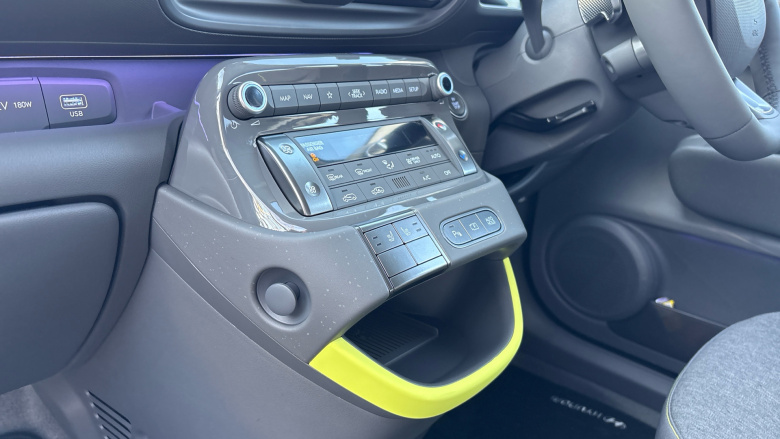 Hyundai INSTER 85kW Cross 49kWh 5dr Auto Electric Hatchback